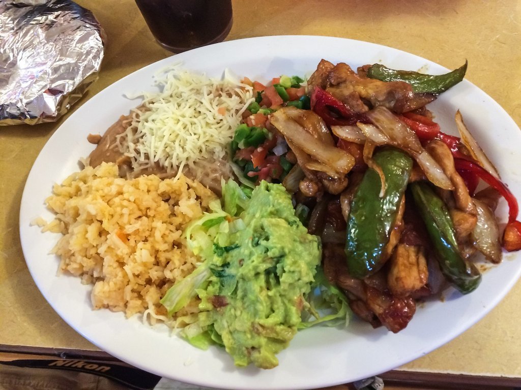 Junior`s Burritos & Mexican Restaurant